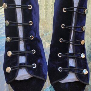Enzo Angiolini navy blue faux velvet strappy peep-toe booties, size 8.5